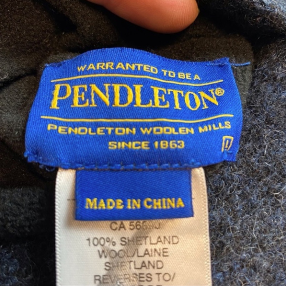 Pendleton Blue Front Zip Reversible Vest, Size La… - image 5